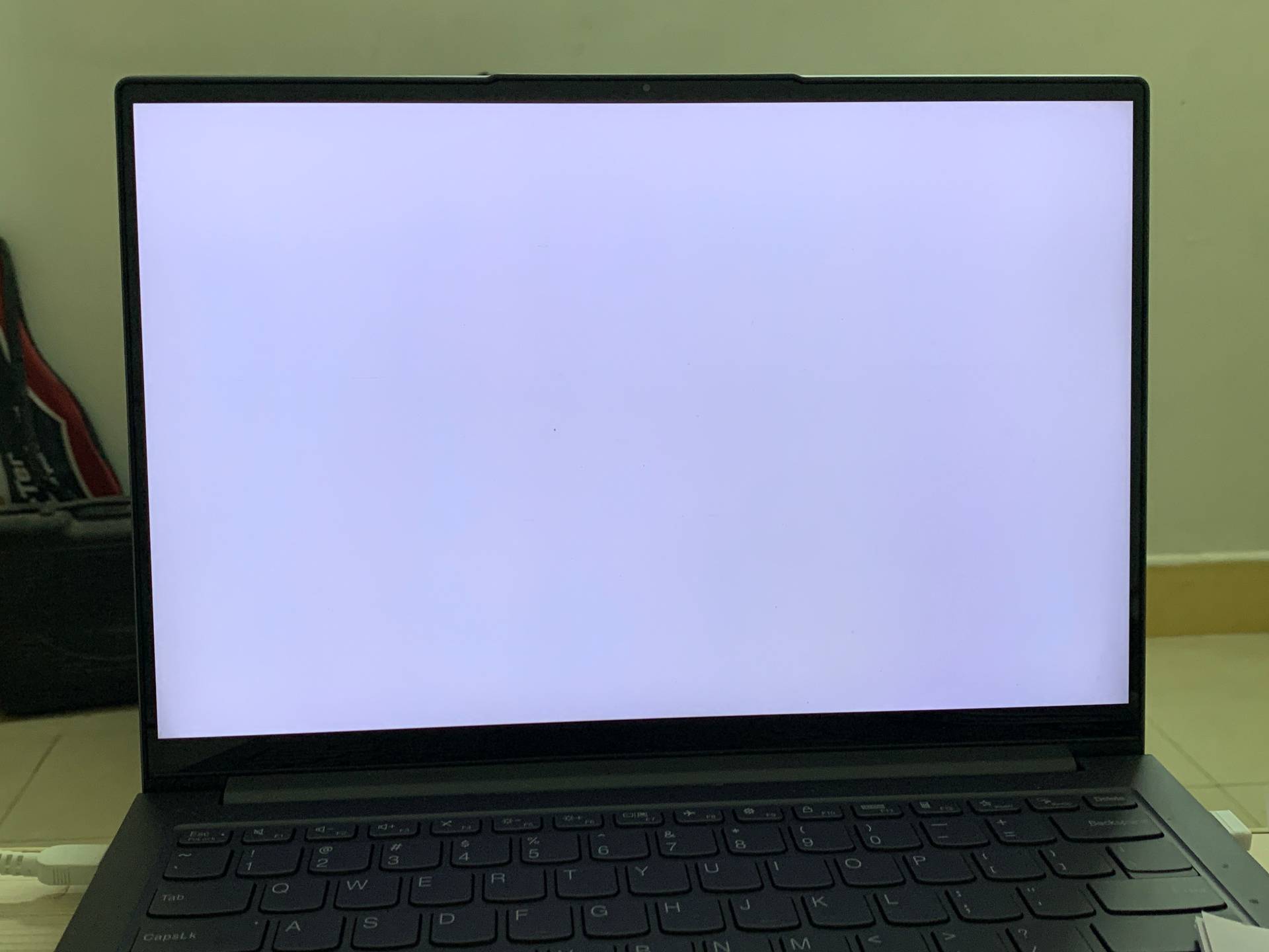 Δίλημμα λευκής οθόνης LCD; Η μέθοδος αντιμετώπισης προβλημάτων τριών βημάτων της CNK ενισχύει την αποτελεσματική ανάλυση!